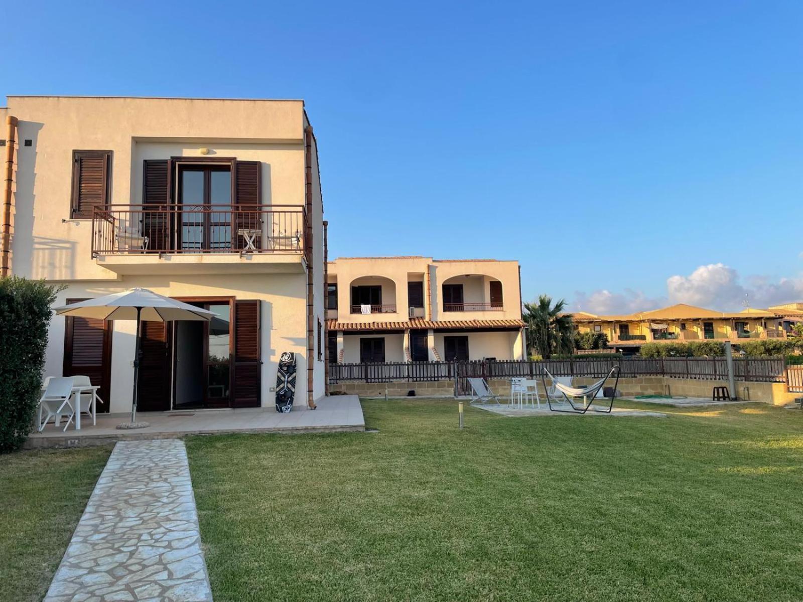 Aquilone Garden Villa บีร์จิเวคคี ภายนอก รูปภาพ